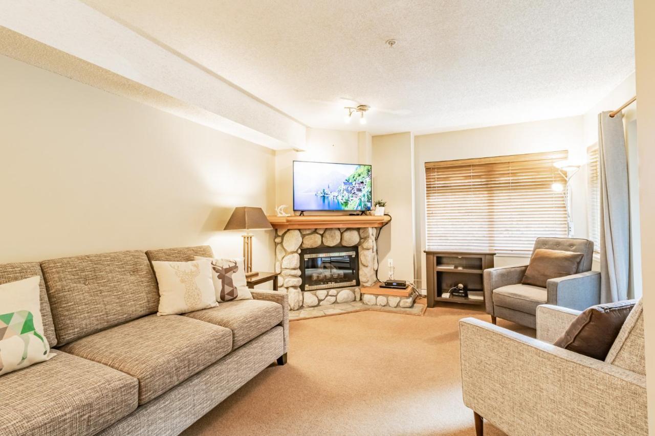 Lake Placid Lodge By Elevate Vacations Whistler Eksteriør billede