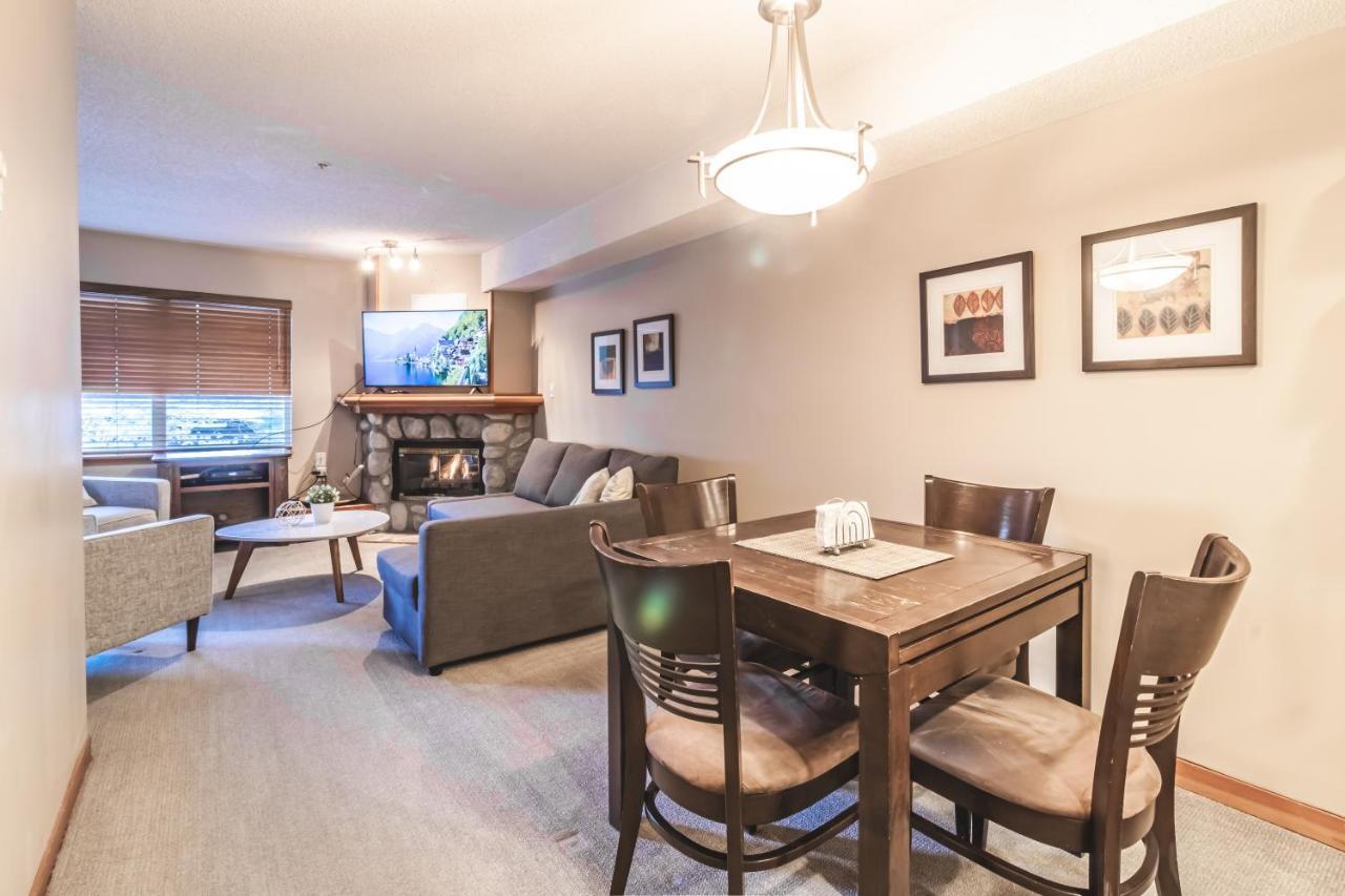 Lake Placid Lodge By Elevate Vacations Whistler Eksteriør billede